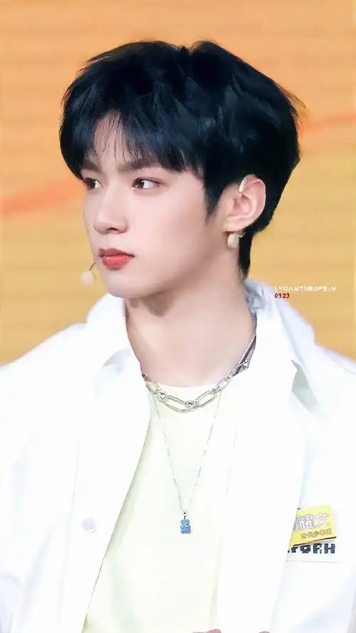 刘耀文last night##青年演员刘耀文