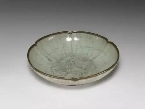 带你细品:乾隆视如珍宝的12件宋朝官窑瓷