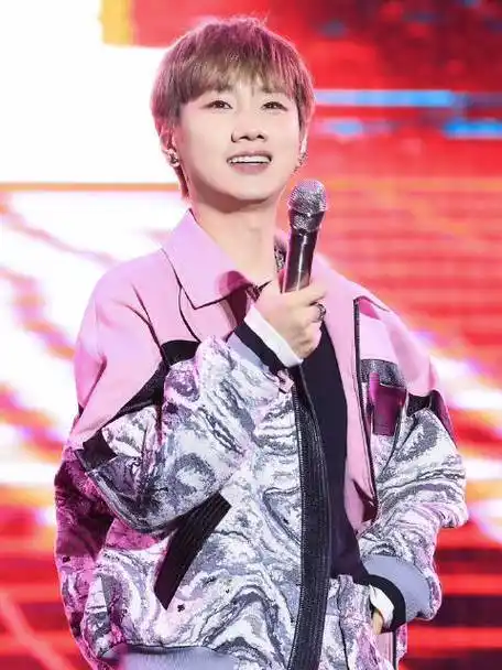 汪苏泷实体专辑21世纪罗曼史##太原半糖音乐节