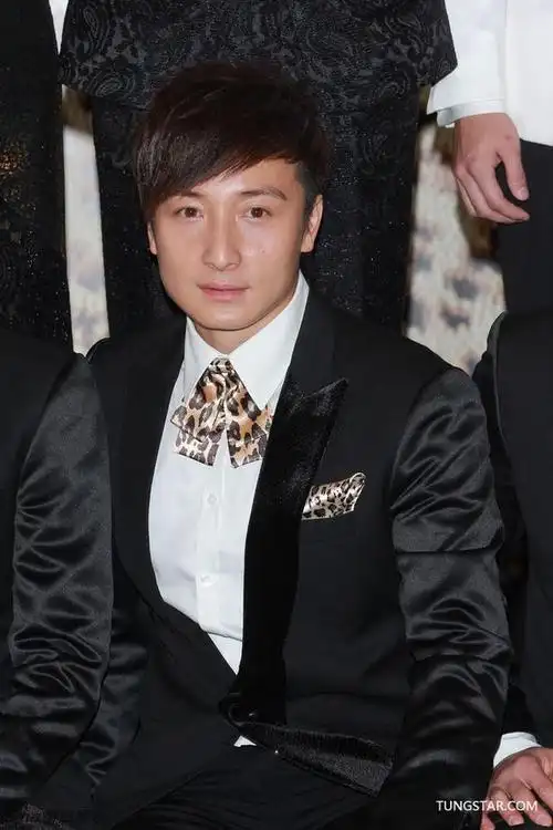 洪天明周家蔚再办婚礼派对 郭富城等群星捧场