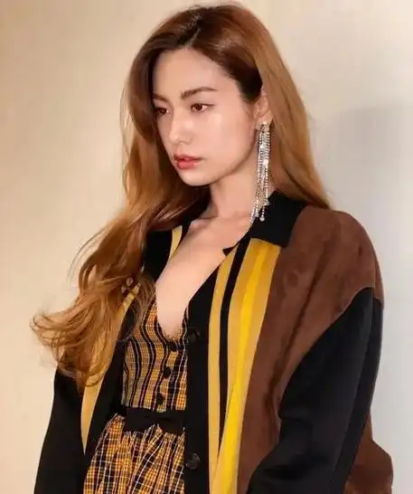 亚洲第一美全球最美100张面孔连续两年第一名林珍娜