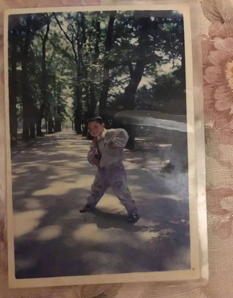 朱正廷童年照曝光从小帅到大是一种怎样的体验