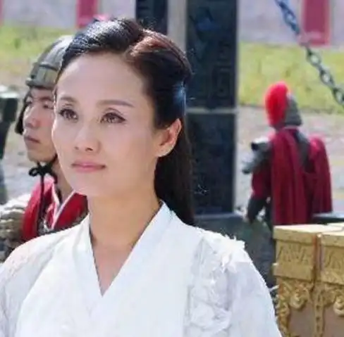 "儿子"是一线明星,女儿是奥运冠军,55岁的她才是人生赢家