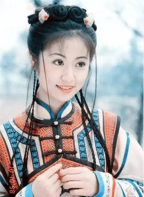 林心如早期泳衣写真照曝光原来年轻时身材这么好网友太美了