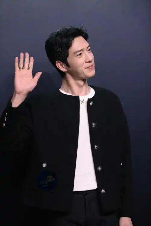 井柏然香奈儿品牌形象大使