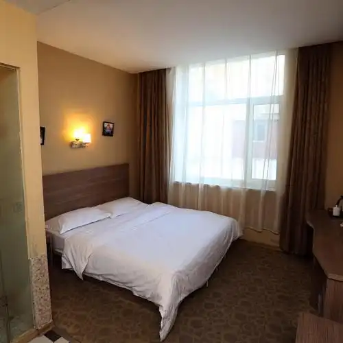 湖西路附近宾馆