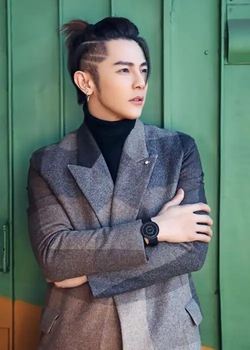 谁说男人30岁以后就要成熟?37岁汪东城的这些发型比00后还年轻_感觉