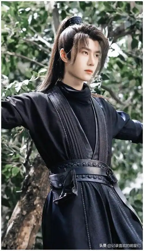 顶流男演员:王一博帅气迷人十足,现在的演技也是越来越好!