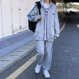 摩涉秋季青年女中年女运动风外套戴帽运动服套装女秋冬季加绒加厚学生