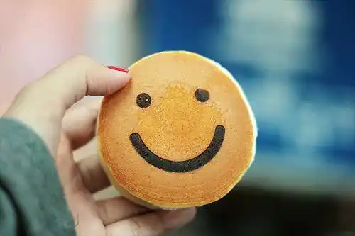 微笑表情超萌图片_微笑面对生活