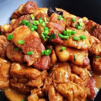 最适合在家吃的油豆腐烧肉,美味又健康