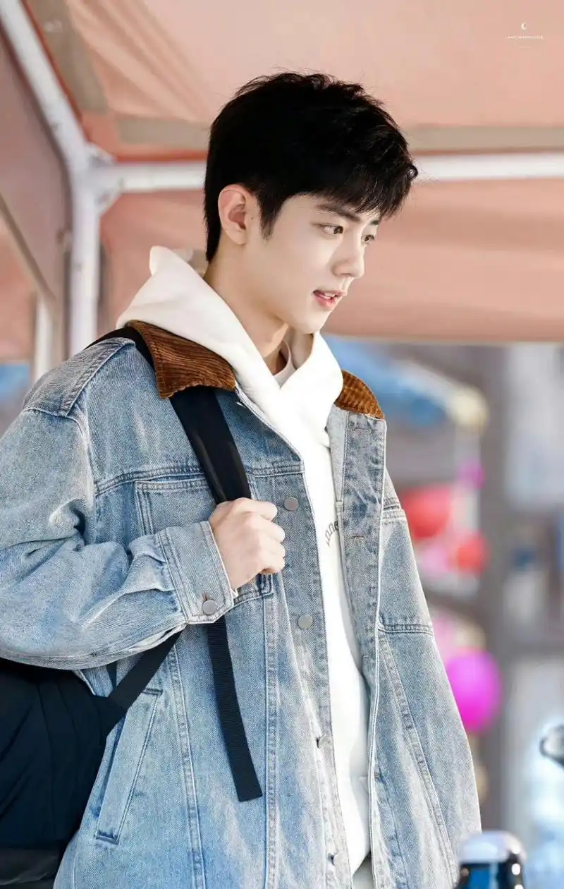 骄阳伴我新图来啦～  肖战饰演的盛阳好帅啊,春生我对不起你!