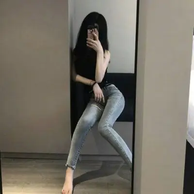 部位女头骚气御姐 超级污漂亮的女神图片 - 女生头像图片- 不二励志