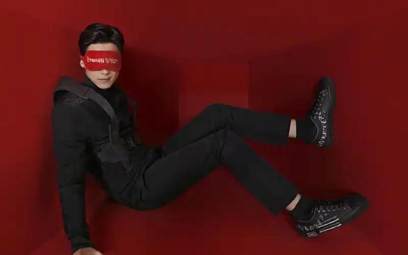 李易峰酷帅写真图片桌面壁纸