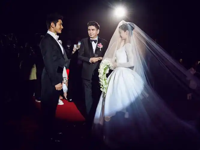 黄晓明angelababy浪漫婚礼现场壁纸大全_明星图片