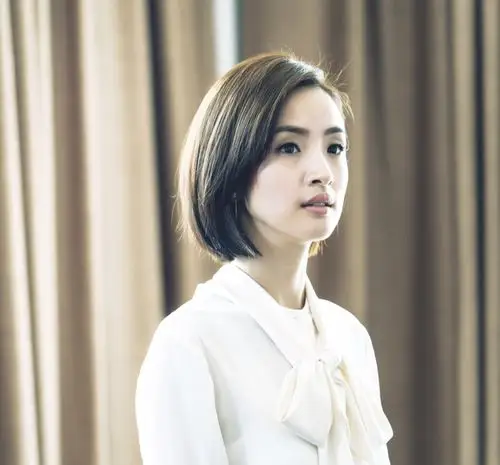 林依晨的短发造型像个可爱的小迷妹喜欢短发时的她吗
