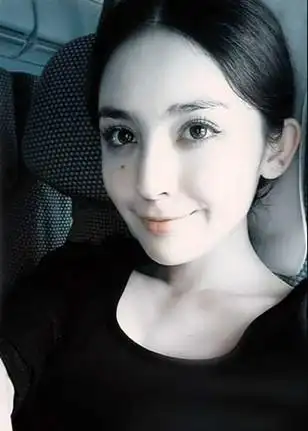 曝欧弟新女友古力娜扎海量绝美私房照