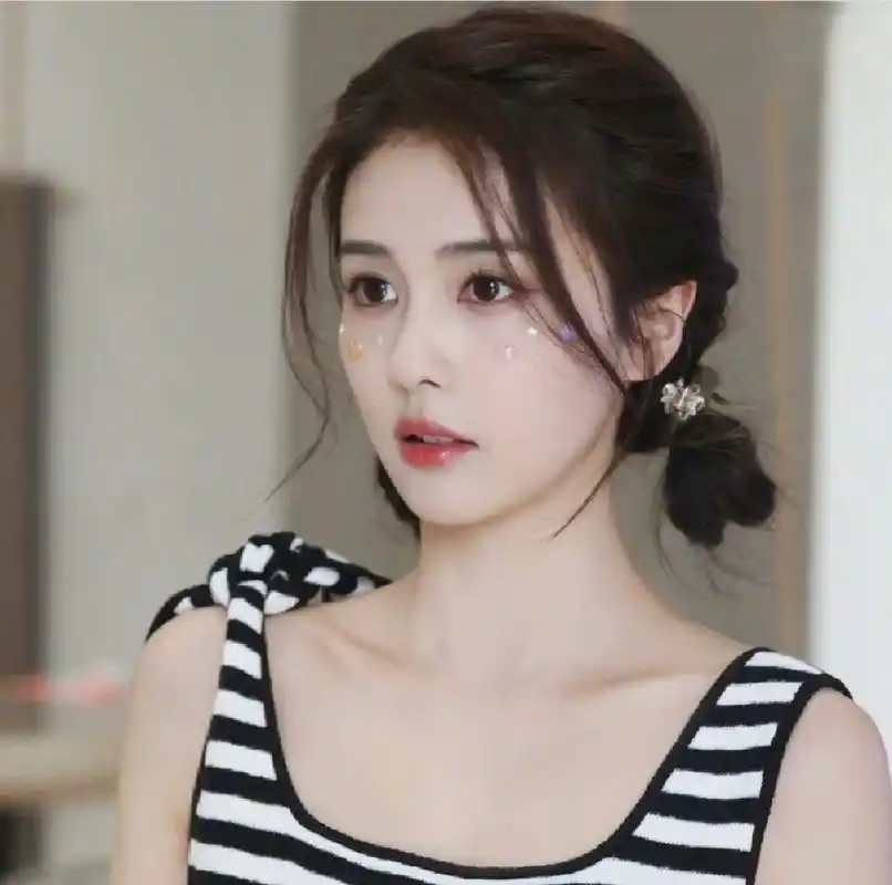 白鹿and书欣の绝美头像