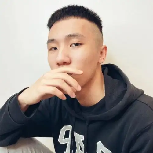 一,男人剪寸头发型,尽量避免3个坑