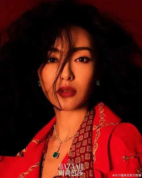 唐嫣六福珠宝全球代言人##唐嫣落日游轮芭莎大片