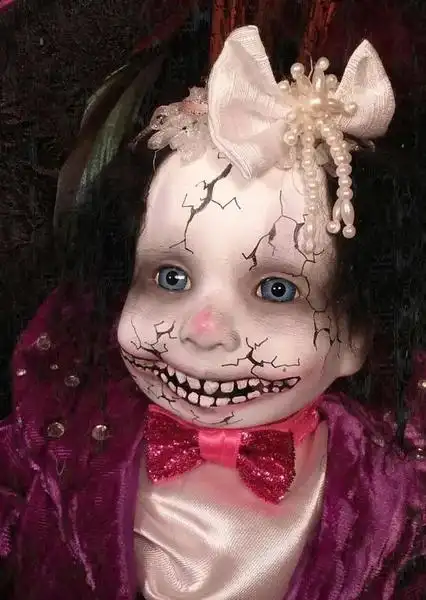 国外搜集的一堆恐怖娃娃照片