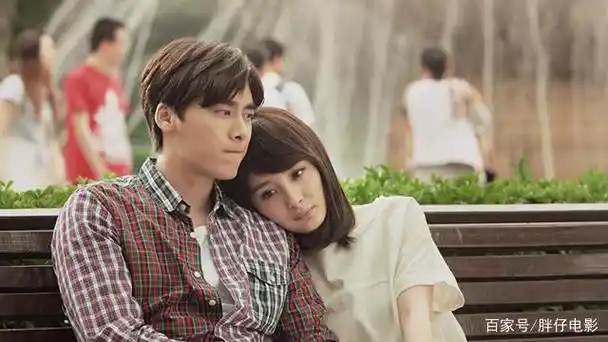 李易峰和杨幂在《怦然星动》中饰演情侣