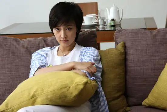 赵子琪首回央视荧屏青春本色演精英组图