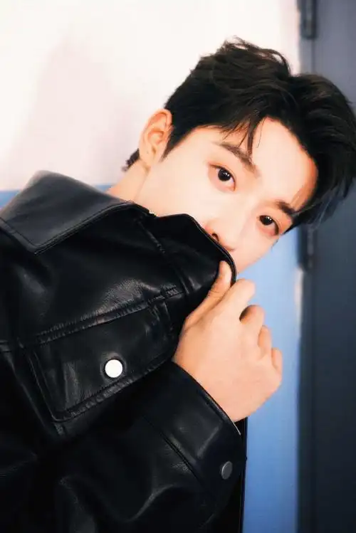 出色少年吴宇恒