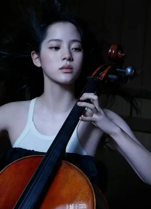 欧阳娜娜的记忆放映厅