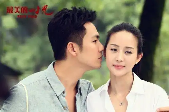 同时被公司上司陆励成(钟汉良饰)暗恋