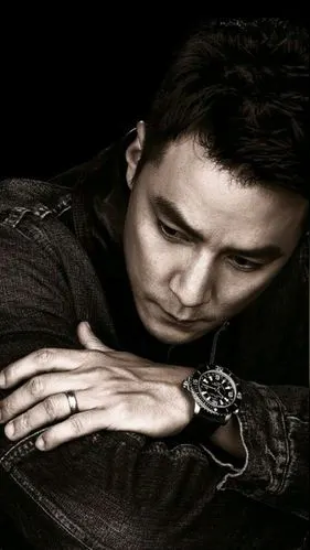 魅力型男吴彦祖写真高清图片