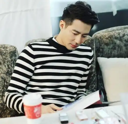 赵寅成头像赵寅成的帅气图片