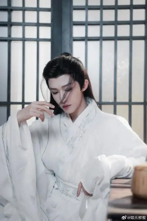 刘宇国风机械风丝滑切换##刘宇赛博国风爱如火舞台