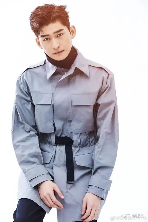 衣品好的国内男明星有哪些?