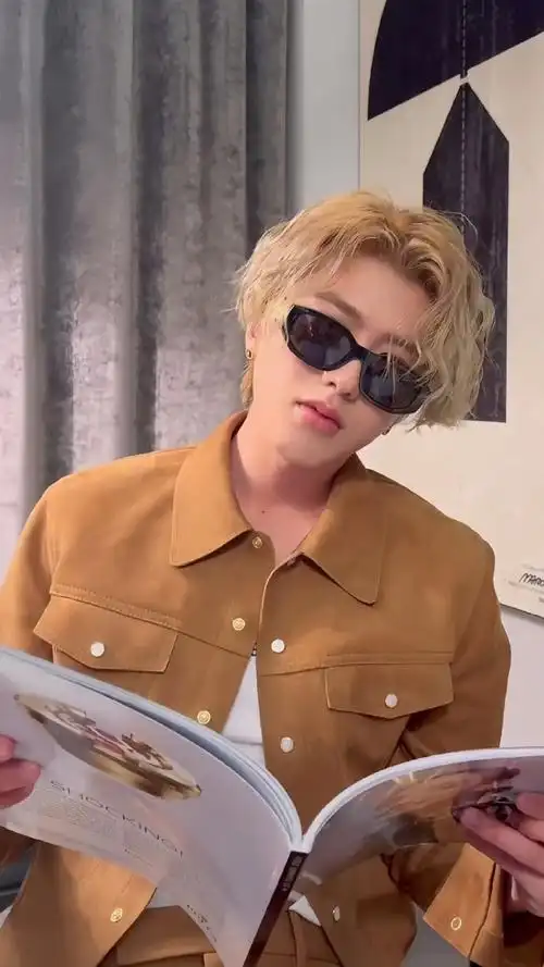 好可爱呐徐坤和猫咪(ikun)@蔡徐坤remedy-蔡徐坤