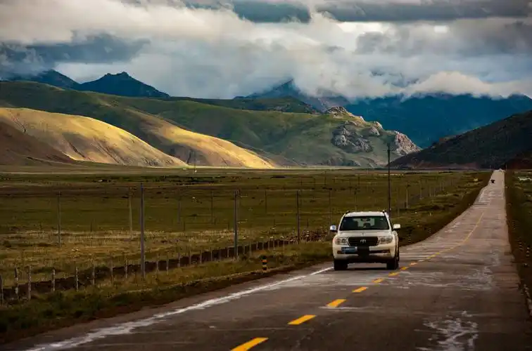最美的风景在路上—川藏线,青藏线掠影.