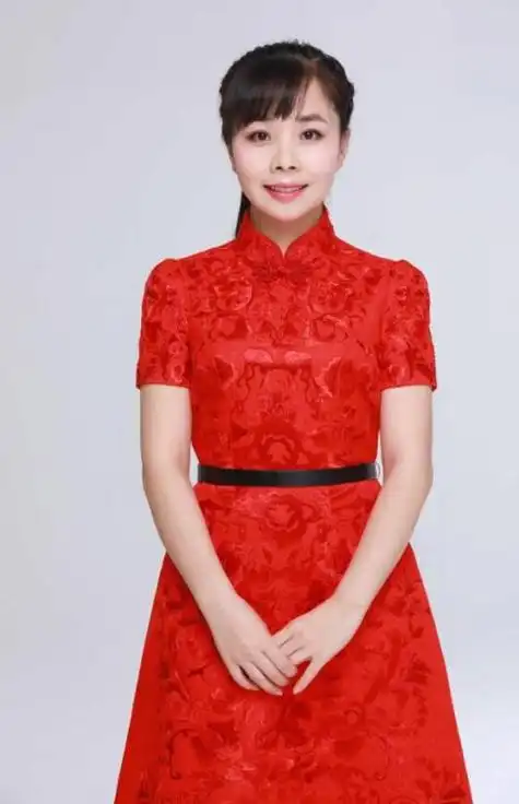 美女歌手--王二妮