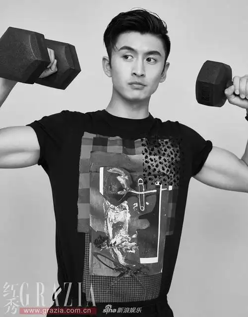 张云龙脱衣露六块腹肌性感撩人男友力max