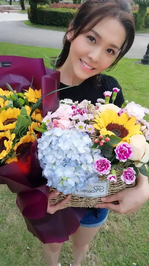 手机壁纸头像王洋