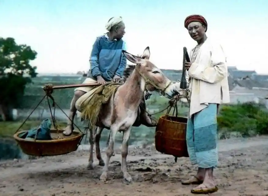 民国珍贵彩色老照片:这才是民国初期,老百姓真实的生活百态