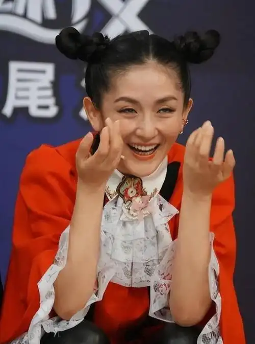 事实证明谢娜从平凡到走上人生巅峰离不开张杰的帮助