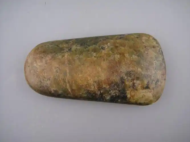 红山玉斧 - 红山文化 论坛 - 红山文化,任南红山文化官网,玉器鉴定,任