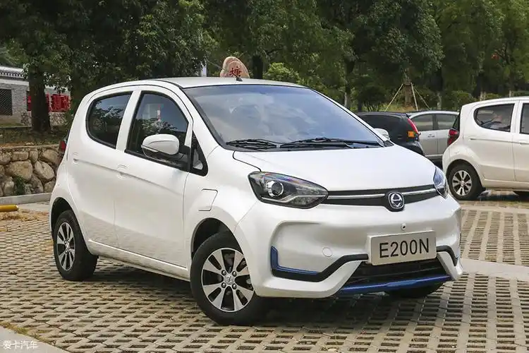 试驾 江铃e200n