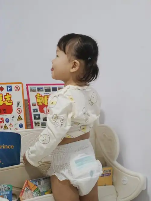 宝宝爱穿的拉拉裤分享