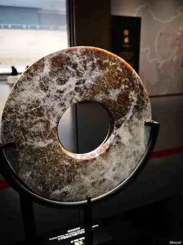 良渚博物院现展藏品玉璧