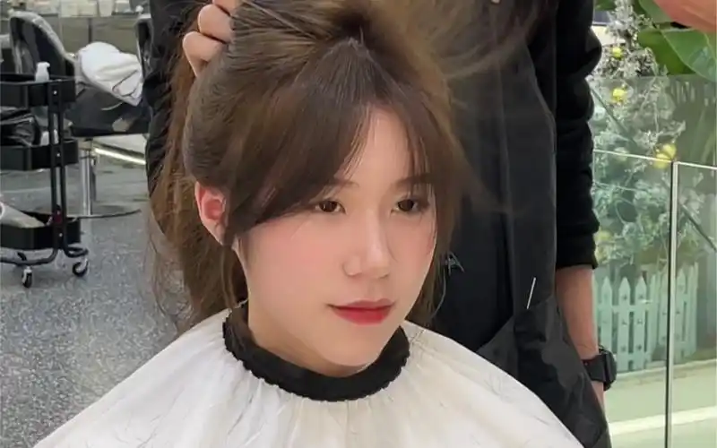 韩式八字刘海适合圆脸方脸鹅蛋脸