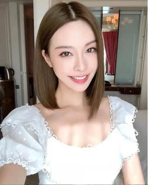 马来西亚钢琴女神李元玲有颜有身材还才华横溢李云迪闭关女徒弟