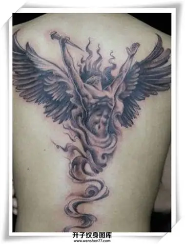 后背天使纹身图案
