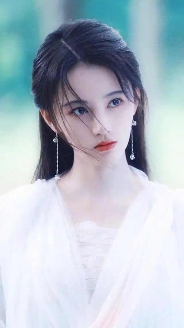 新浪看点# 古装白衣美人:白浅霸气,白娘. 来自娱情于你 - 微博