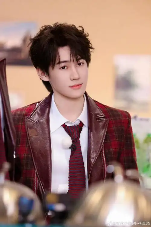 张真源撕名牌首战连赢两局##一句话总结2023